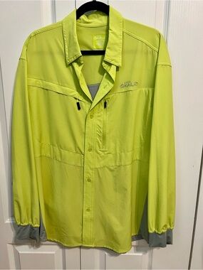 NWOT Loco Skailz Lime Green Lightweight Shirt